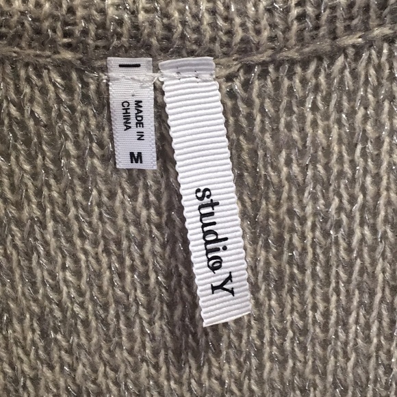 Ladies/juniors tan sparkly sweater/cardigan size M - Picture 2 of 3